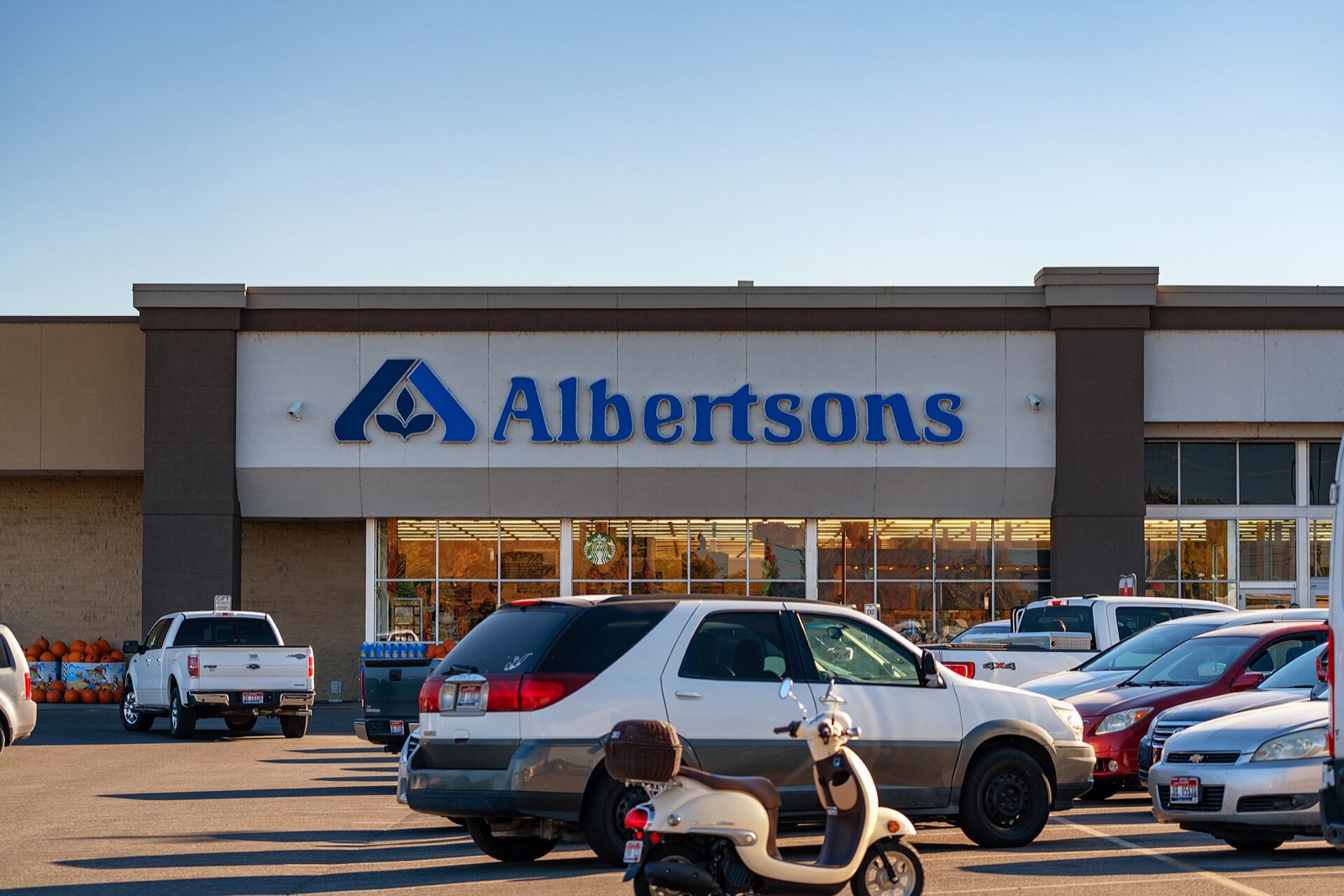 Albertsons chấm dứt thương vụ sáp nhập 24,6 tỷ USD với Kroger sau phán quyết của tòa án